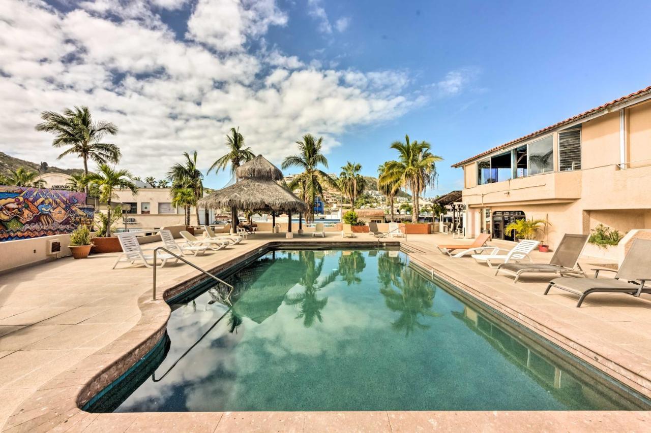 Apartment Chic Getaway Less Than 2 Miles To Beaches! *