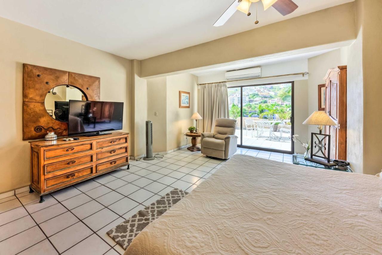 Chic Getaway Less Than 2 Miles To Beaches! Apartment Cabo San Lucas