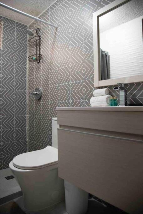 Apartment Cozy Downtown Apt. Walking Distance To The Beach. Cabo San Lucas