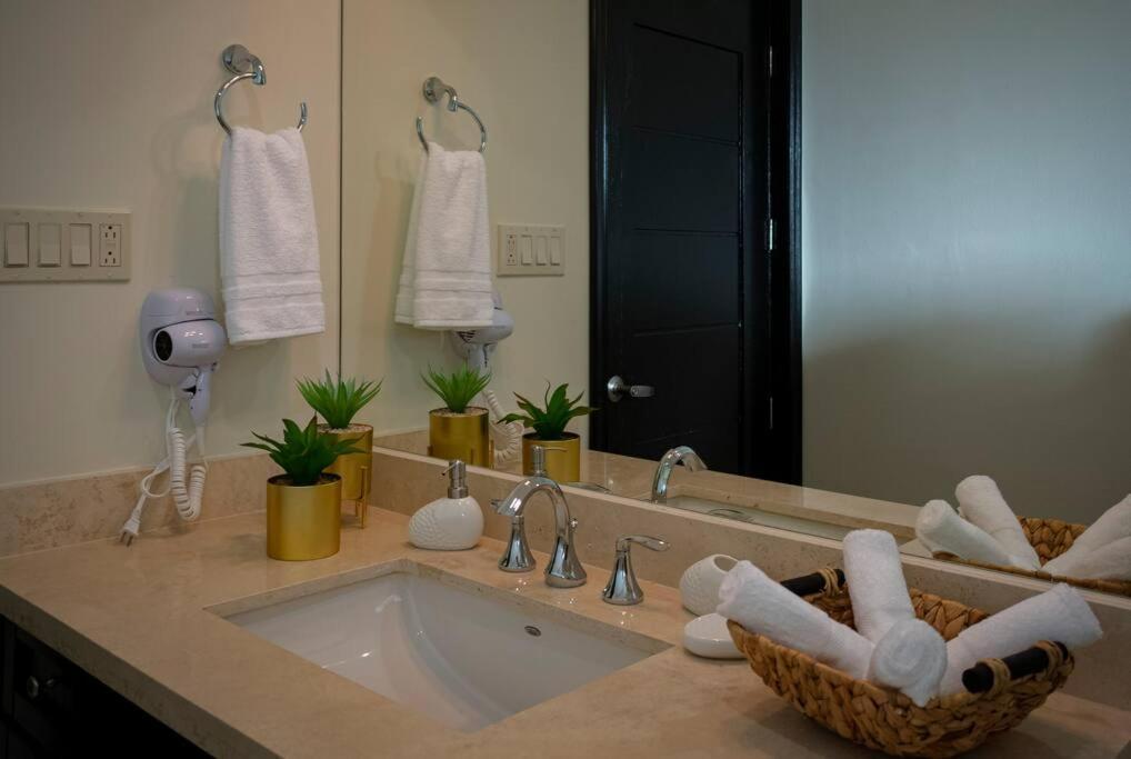 Apartamento Maravilla - New Luxurious 300mt From The Cabo San Lucas