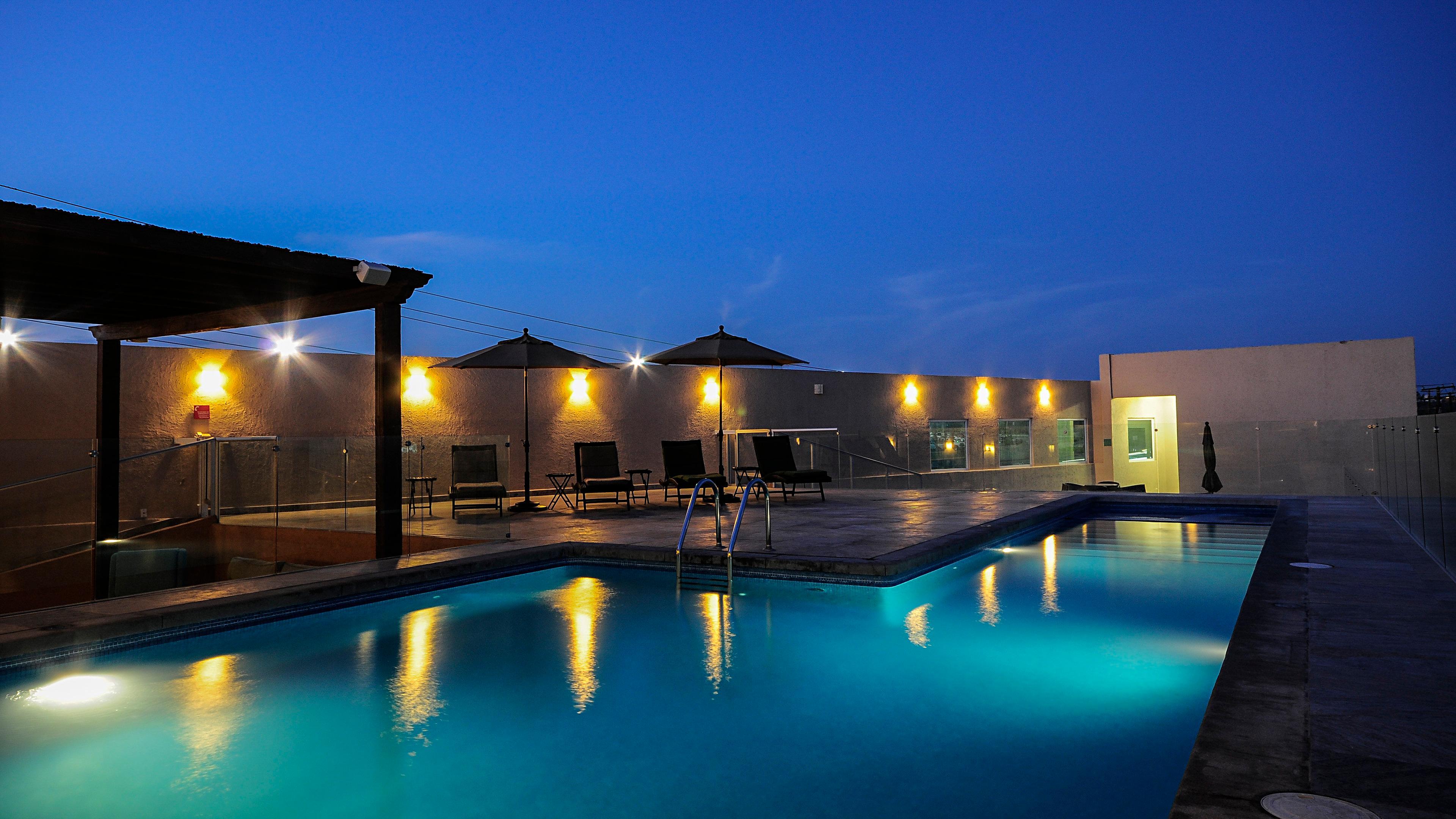Express By Ihg Resort Cabo San Lucas
