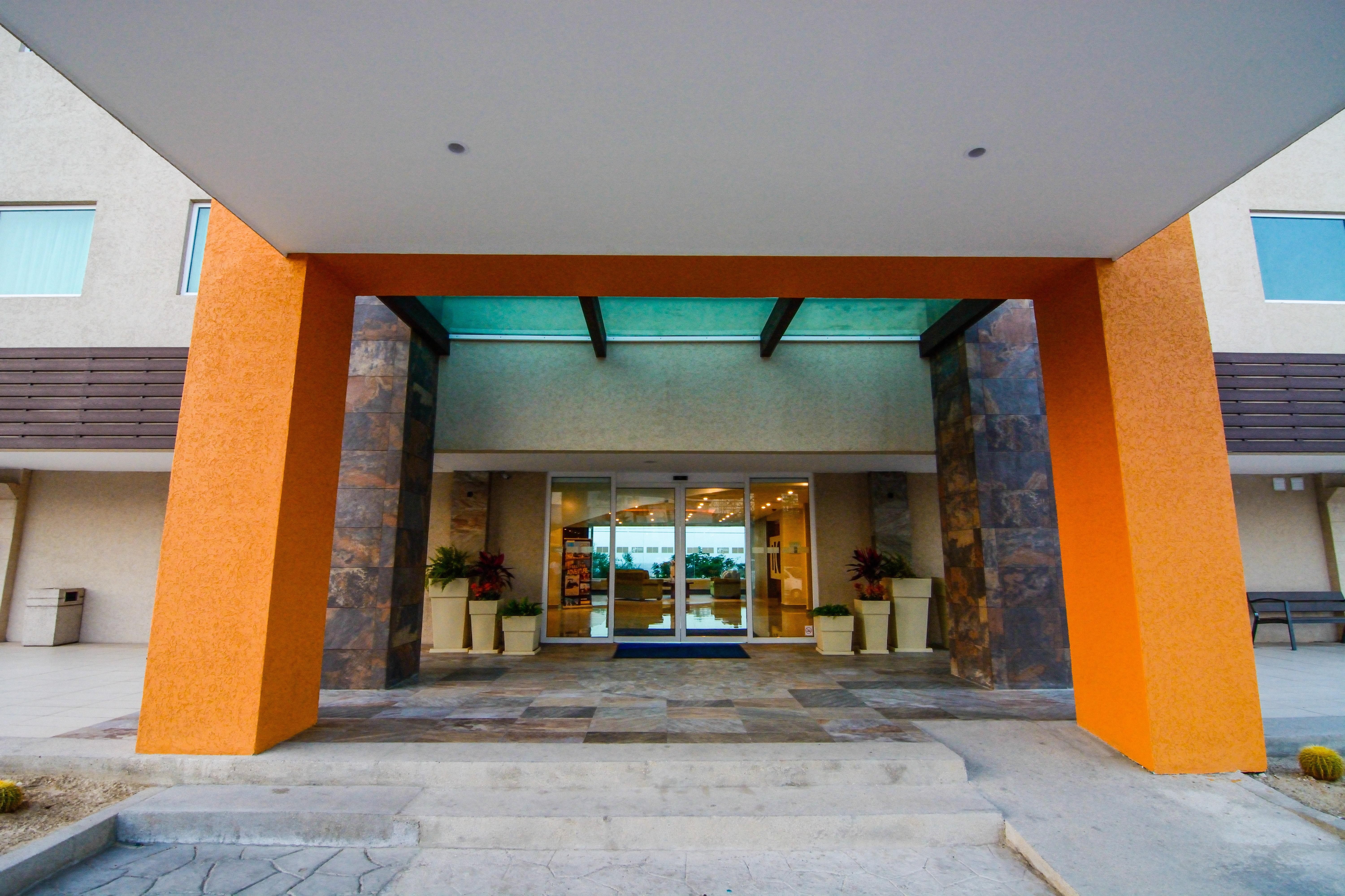 Express By Ihg 3*