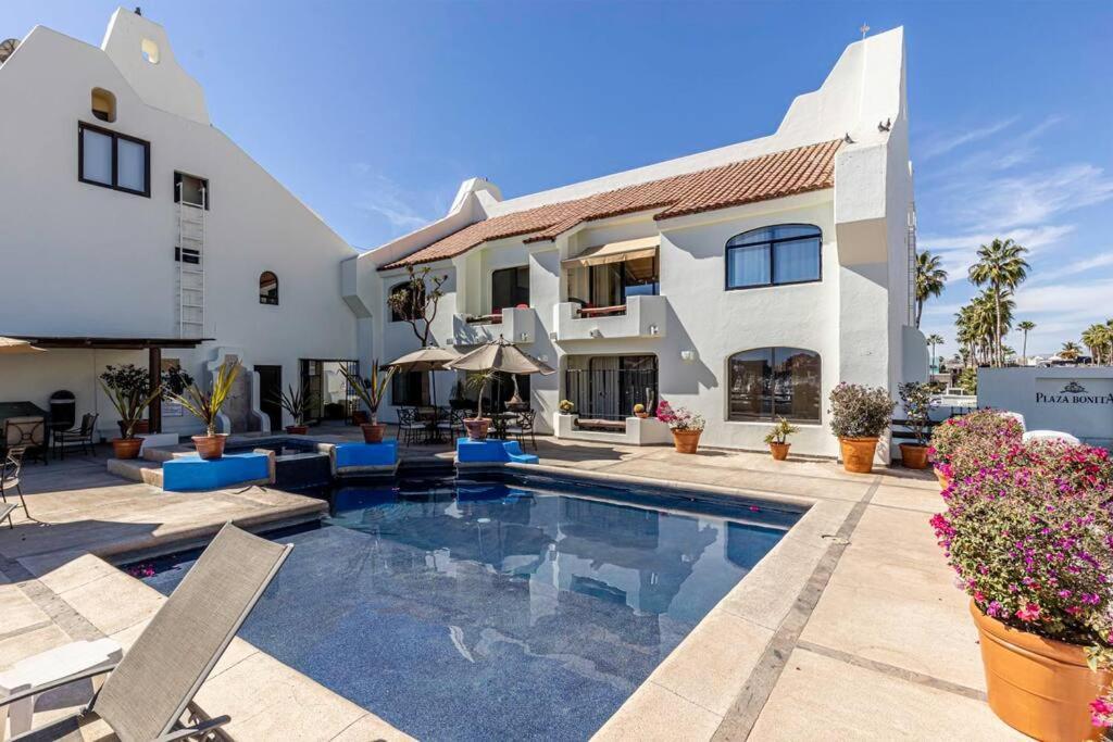 Chic Marina 2br With Pool Access * Cabo San Lucas