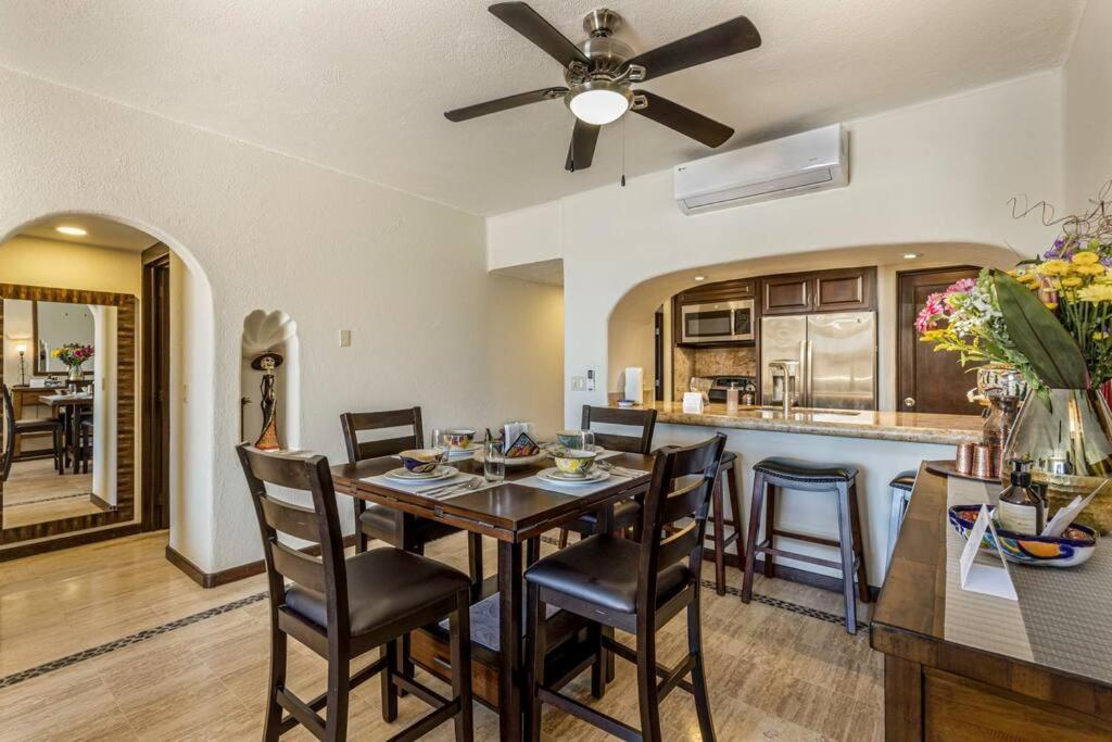 Apartment Chic Marina 2br With Pool Access Cabo San Lucas