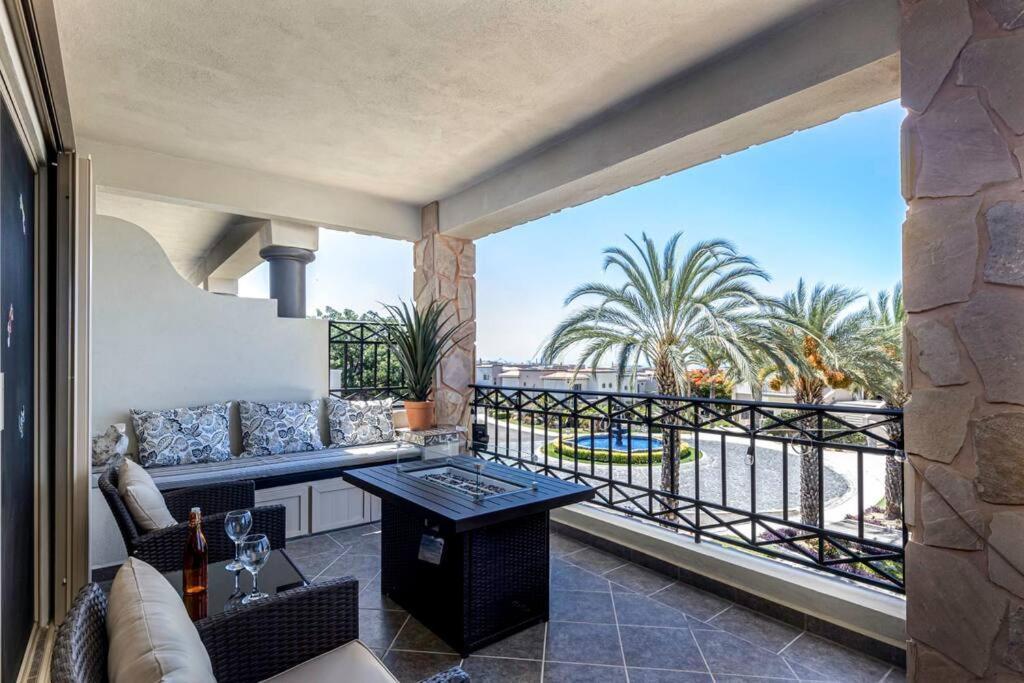 Ventanas With Pool