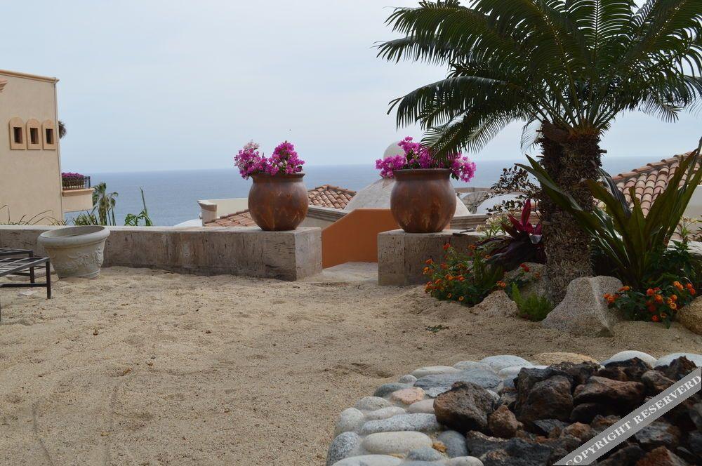 Las Flores Hotel 4*