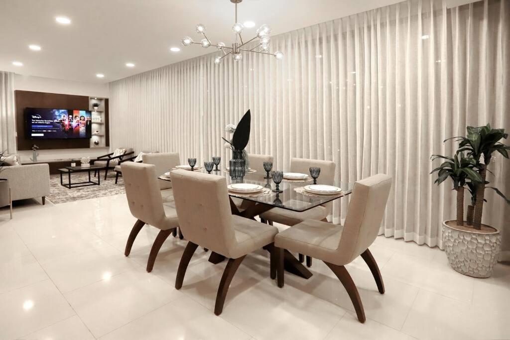 Spectacular New 3bdr At Duara!