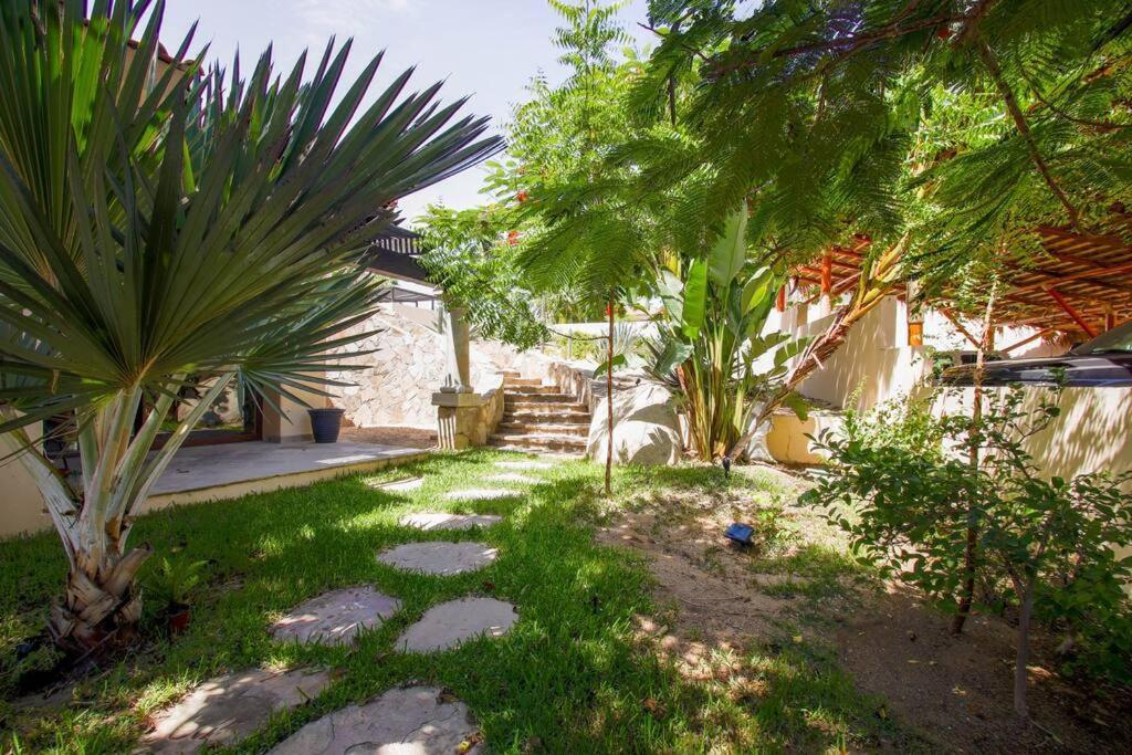 Fully Staffed At An Incomparable Rate! Villa Cabo San Lucas