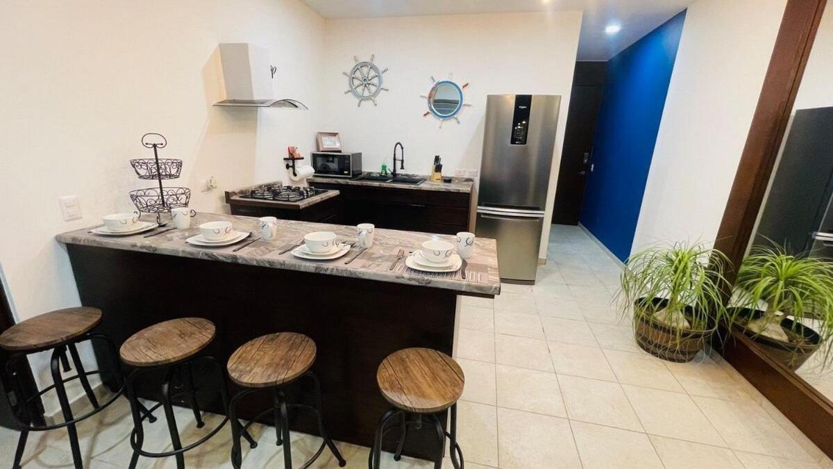 Centrico Vista Al Mar Con Alberca 2br *