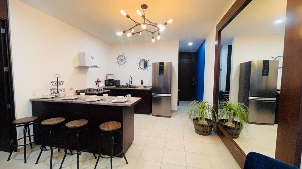 Centrico Vista Al Mar Con Alberca 2br *