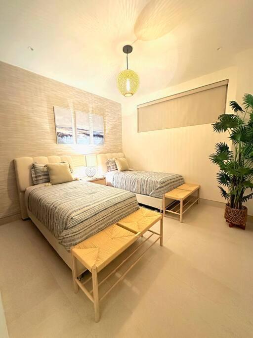 Fully Equipped 3 Bedroom Luxury Apartment