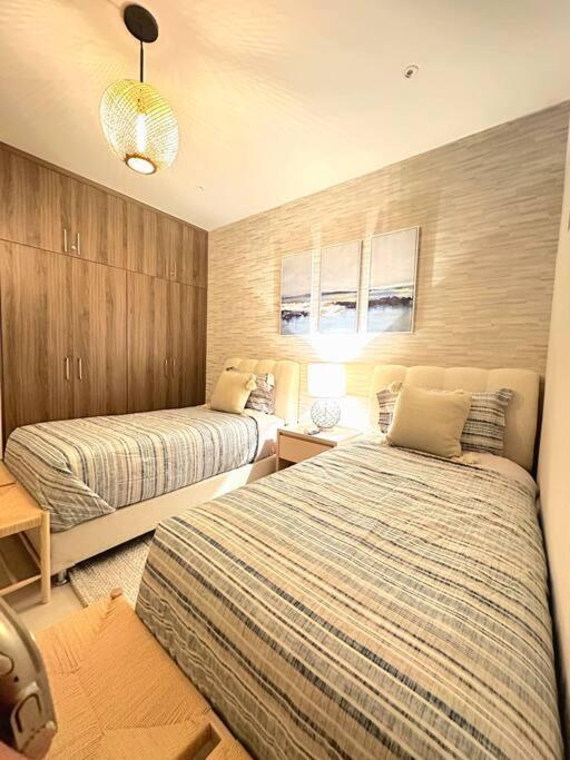 Fully Equipped 3 Bedroom Luxury *