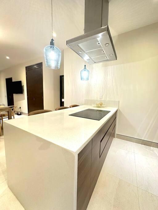 Fully Equipped 3 Bedroom Luxury Apartment
