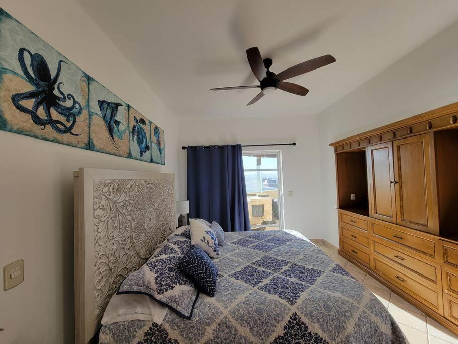 Apartment Oceanfront Penthouse, 2 Masters, 2 Baths, Kitchen! Cabo San Lucas
