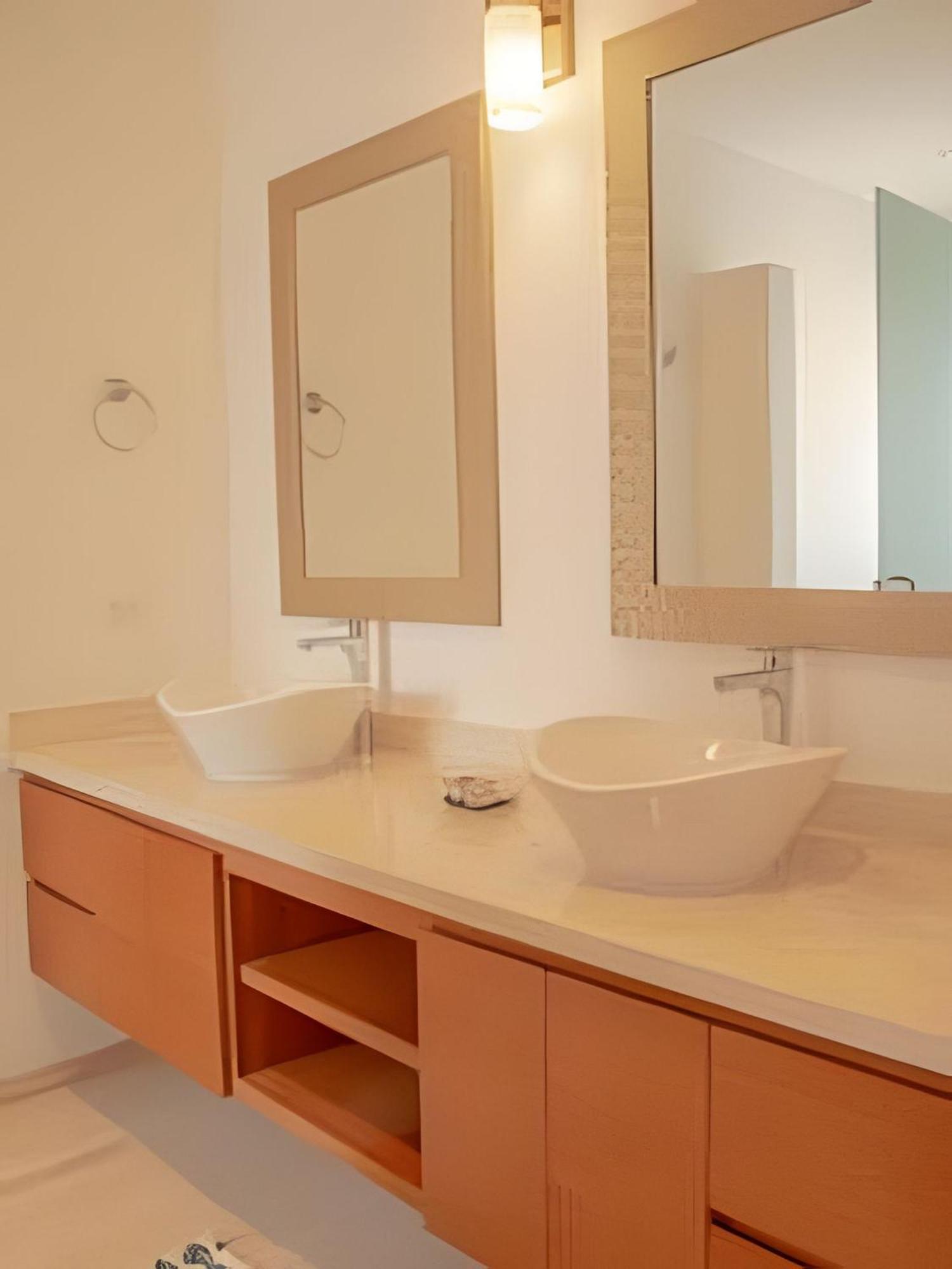 3br Vista Al Mar Zona Tezal *