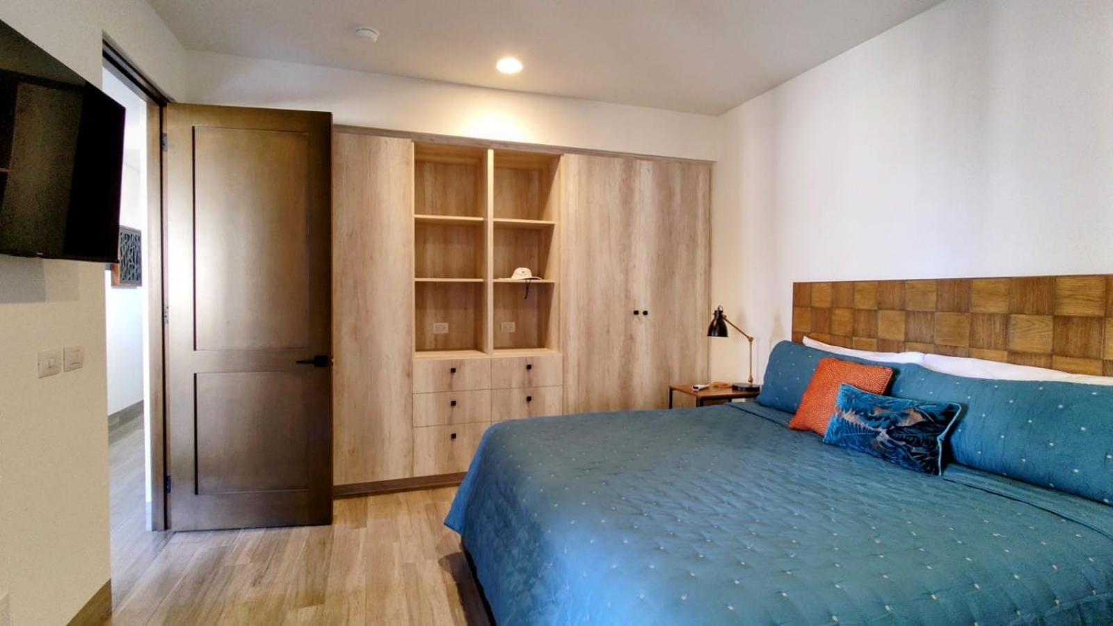 Amazing 2br Pool/jacuzzi/beach/ Resort/10min Cabo Apartment *