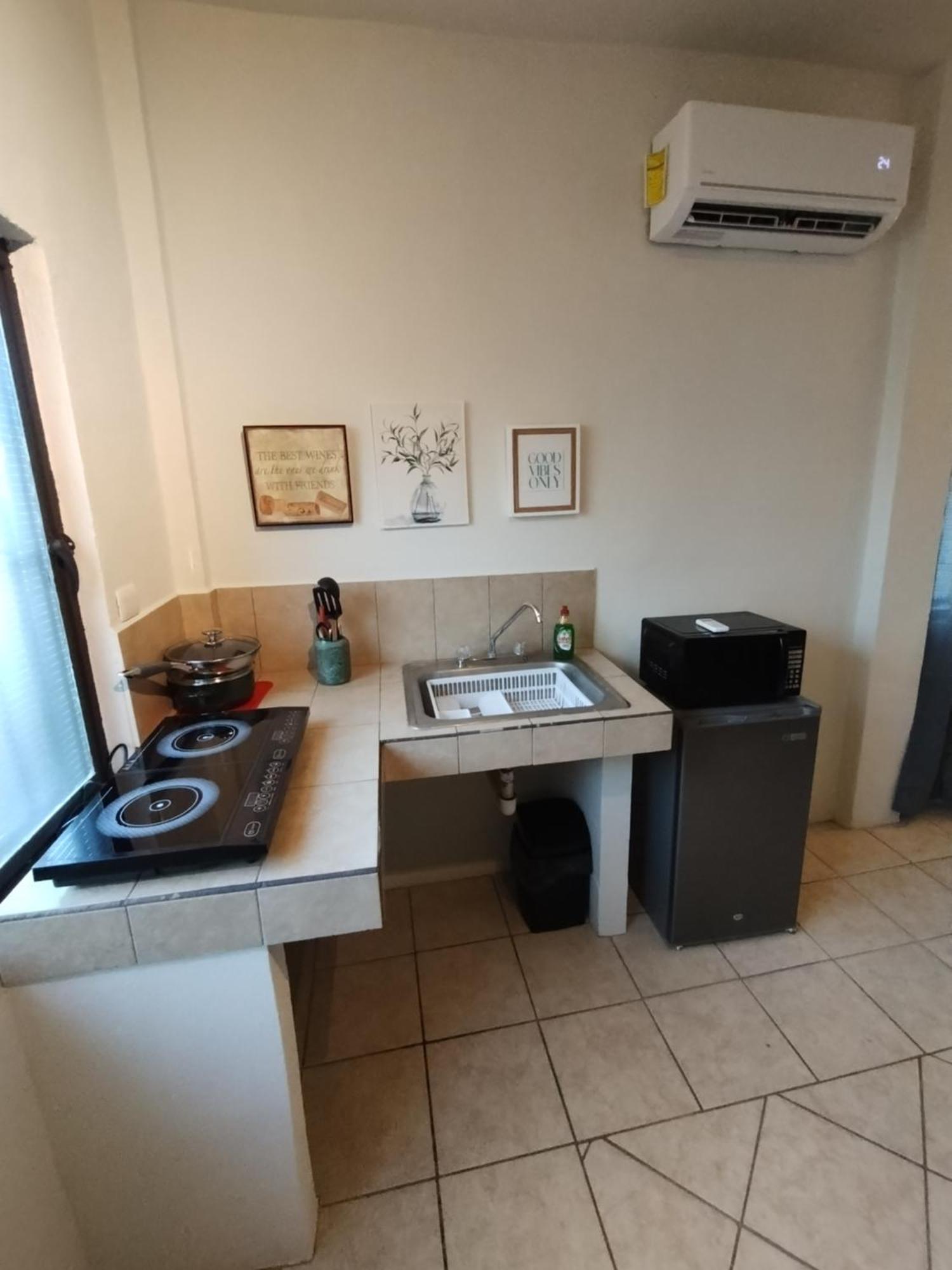 Tres Migueles, Departamento Alaain, Cerca De La Marina, Zona Turistica Y Playa