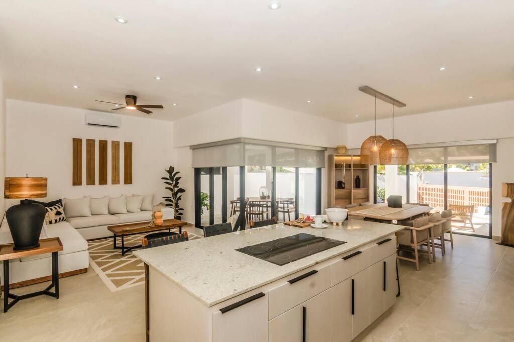 Casa Gallo, Heated Pool, Exclusive & Great Location *