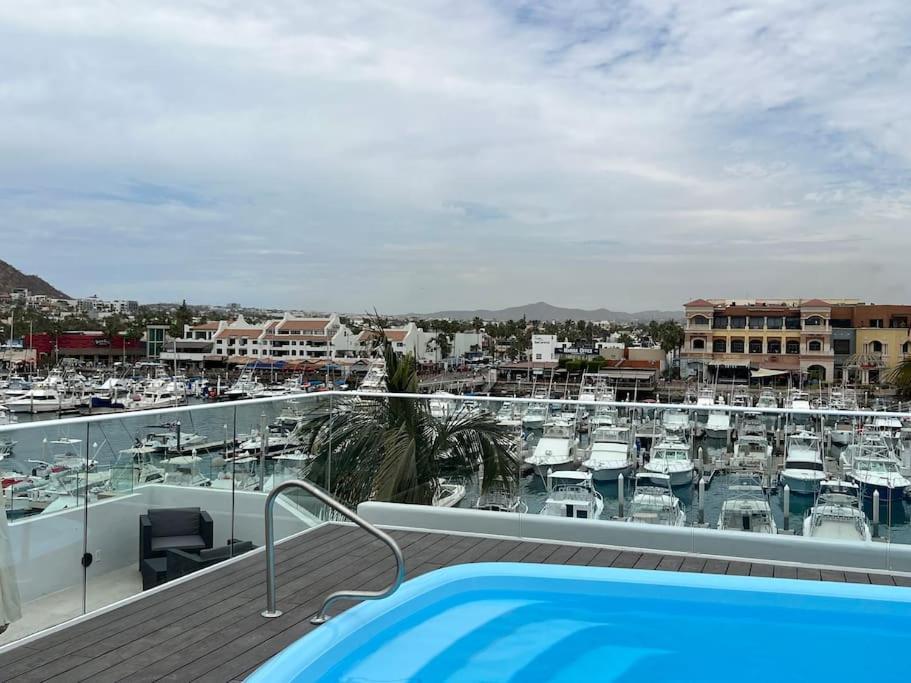 Great Spot @ Marina, Cabo's Lifestyle On Hand Apartment