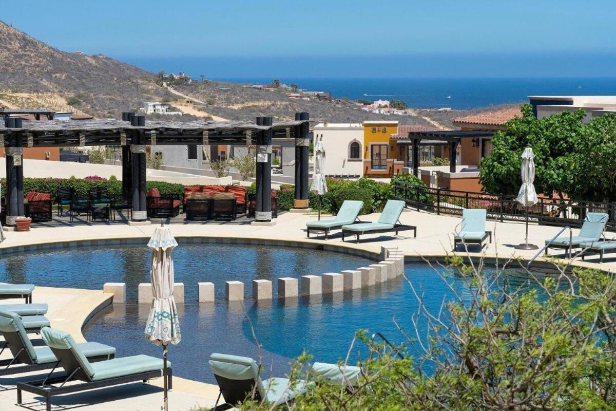 Exquisite 3br Ocean Views Access Apartment