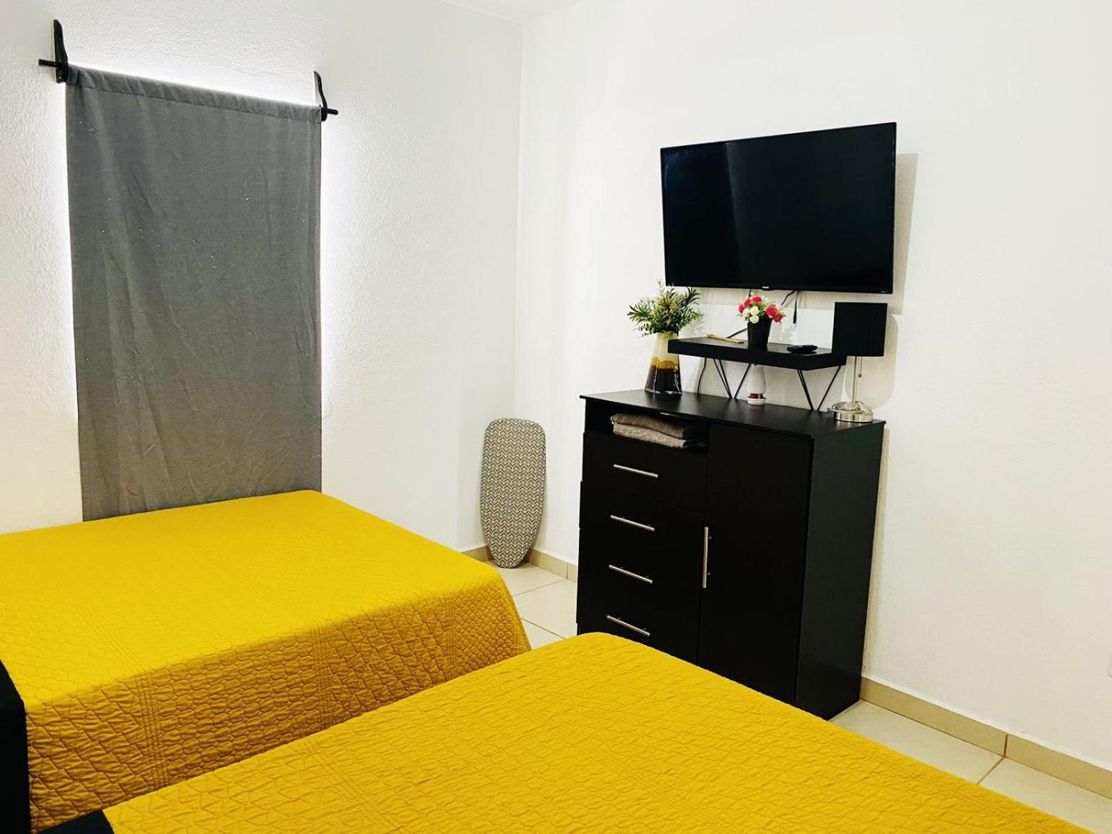 Casa Hojazen Apartment