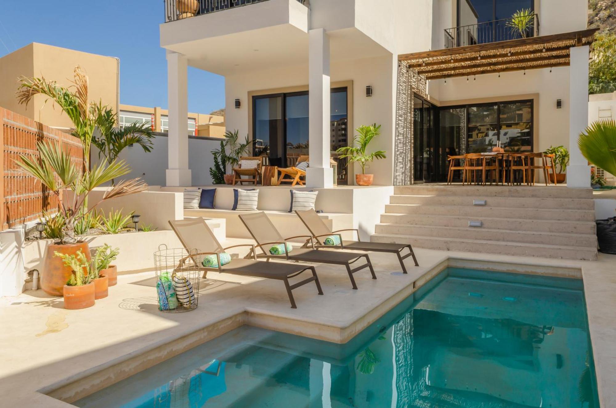 Casa Gallo, Heated Pool, Exclusive & Great Location Holiday home *