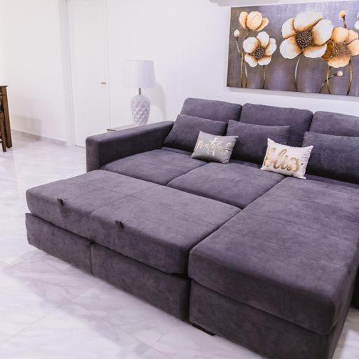 Silverwhite Apartment