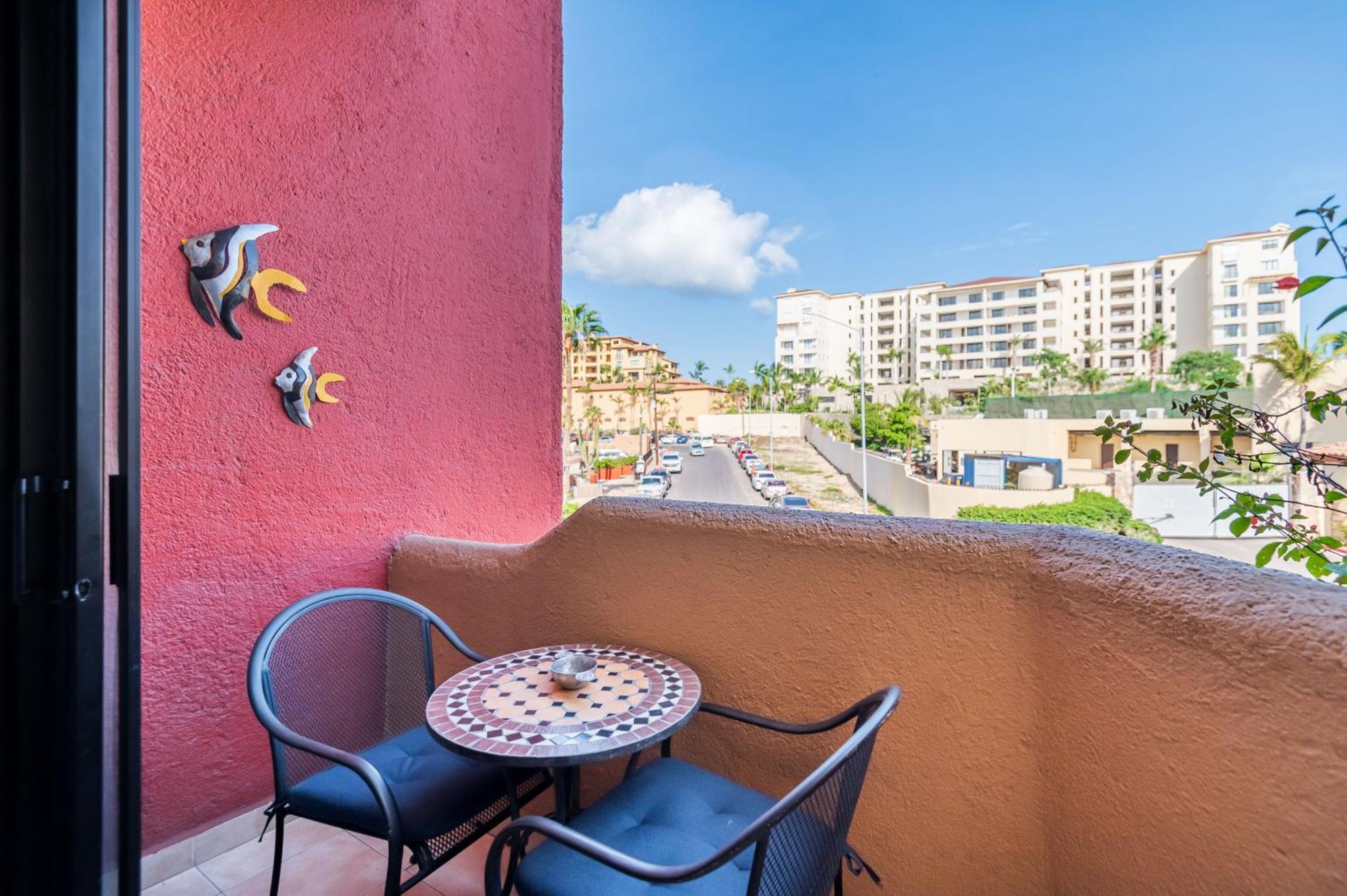 Marina Cabo Plaza Town & Apartment *