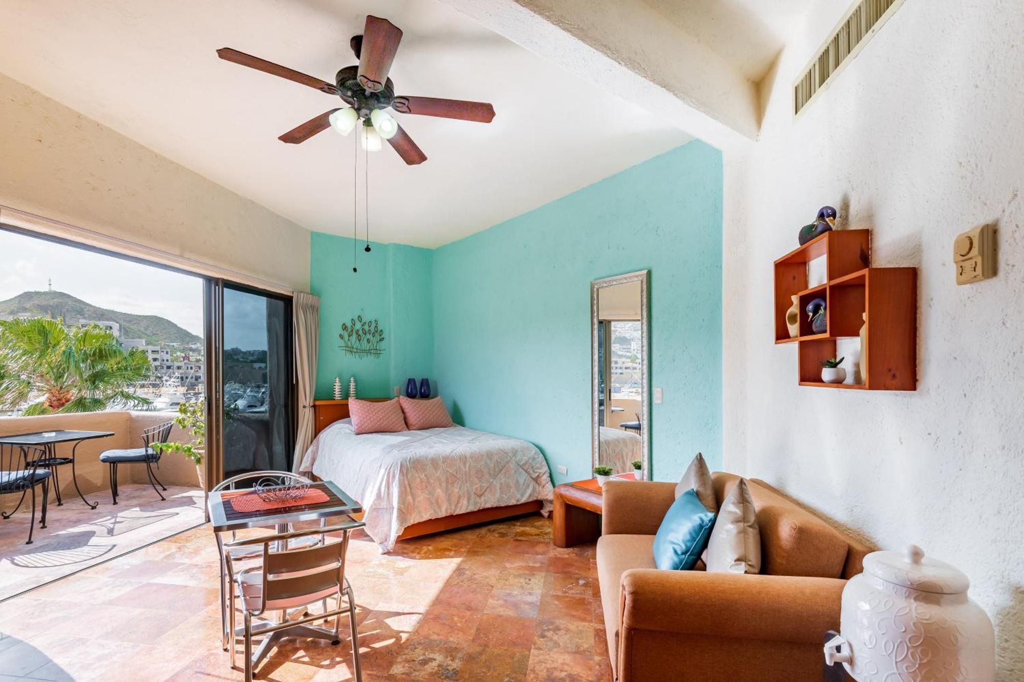 Apartment Marina Cabo Plaza Town & *