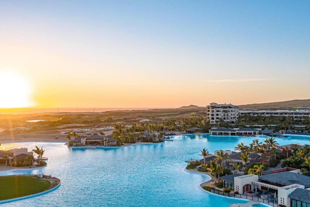 Beachfront 3 Bdrm In Exclusive Diamante Golf Apartment Cabo San Lucas