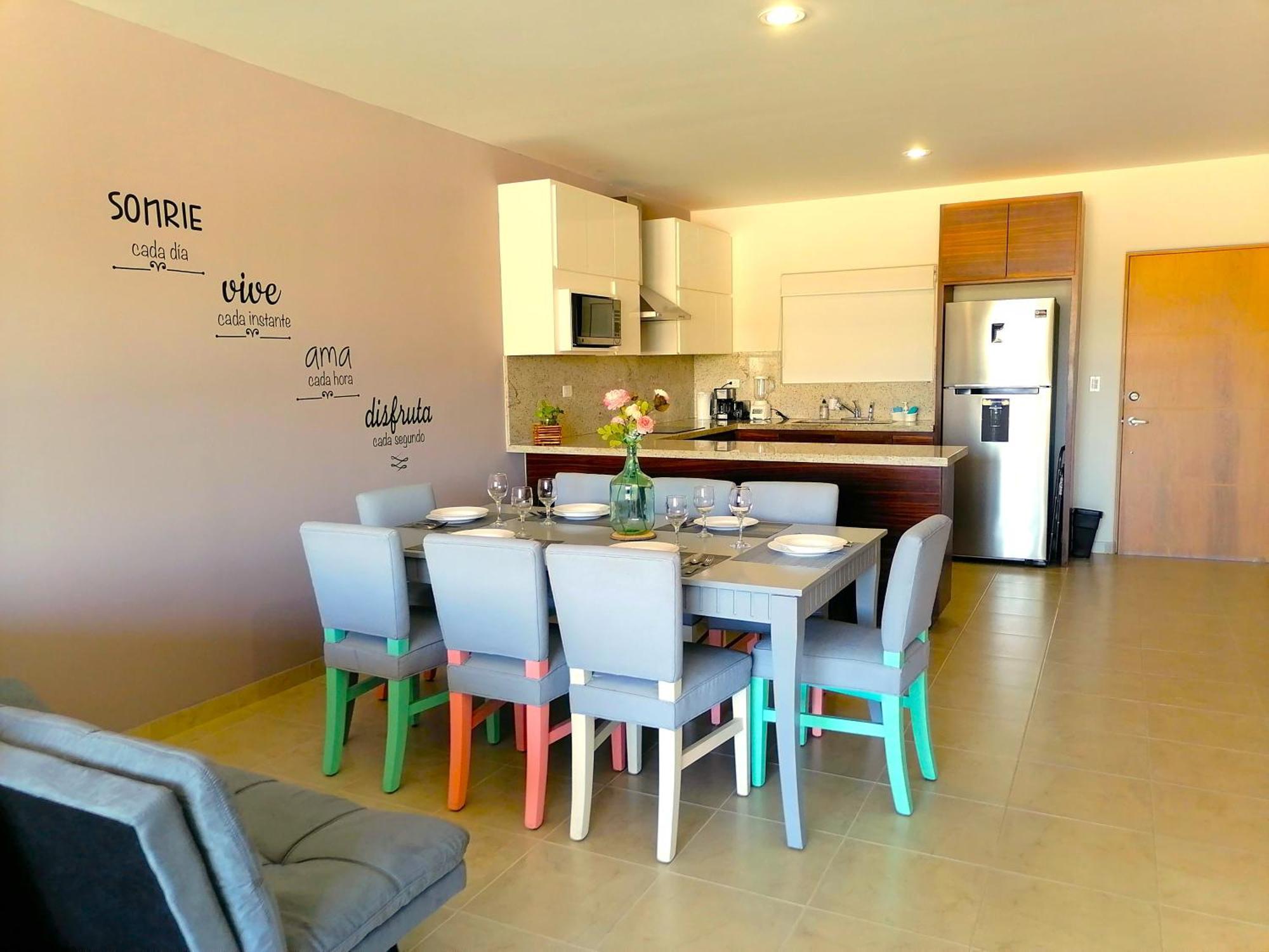 Bahia Del Tezal 204b: Great 2br/2ba 5 Min From Downtown Cabo, Big Pool!