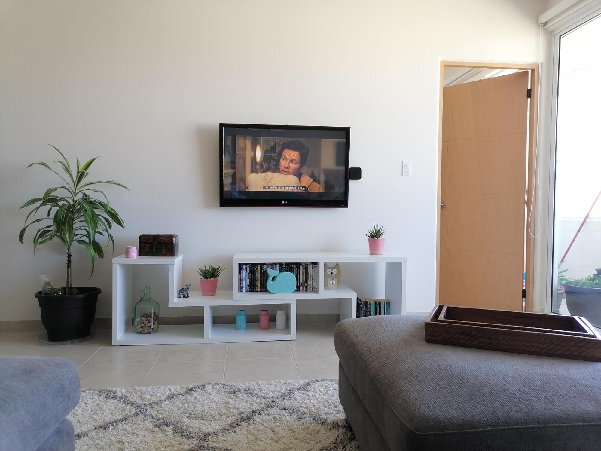Bahia Del Tezal 204b: Great 2br/2ba 5 Min From Downtown Cabo, Big Pool! * Cabo San Lucas