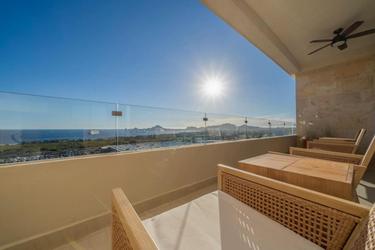 Stunning 2br Ph With Views And Private Rooftop * Cabo San Lucas
