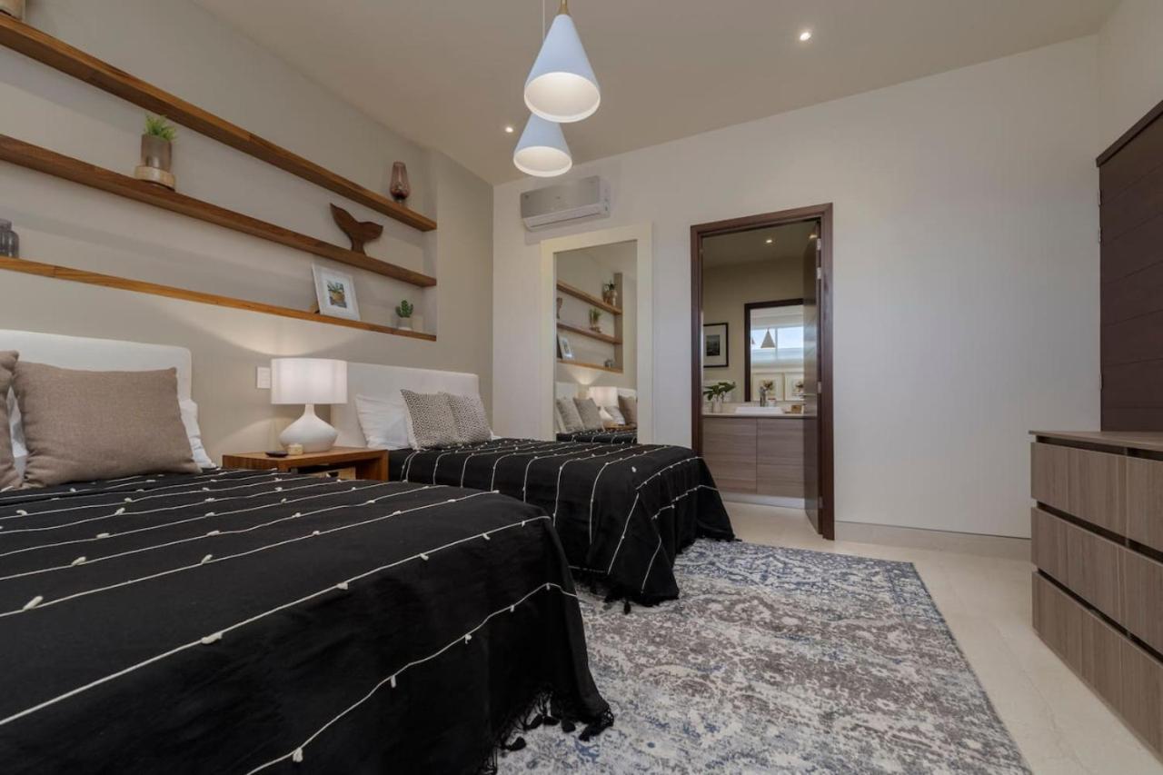 Luxurious New 3br With Ocean And Arch Views *