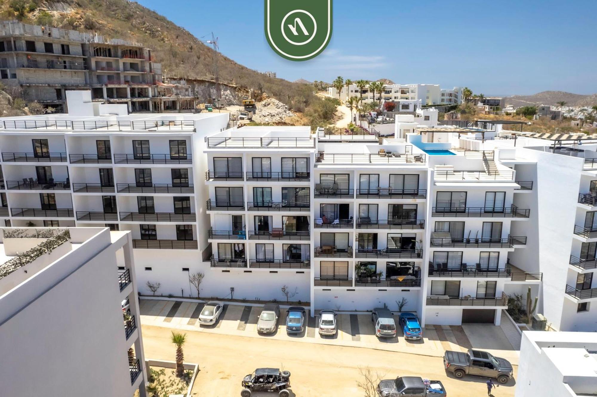 Apartment Amazing 2br With Rooftop Pool - Bbq