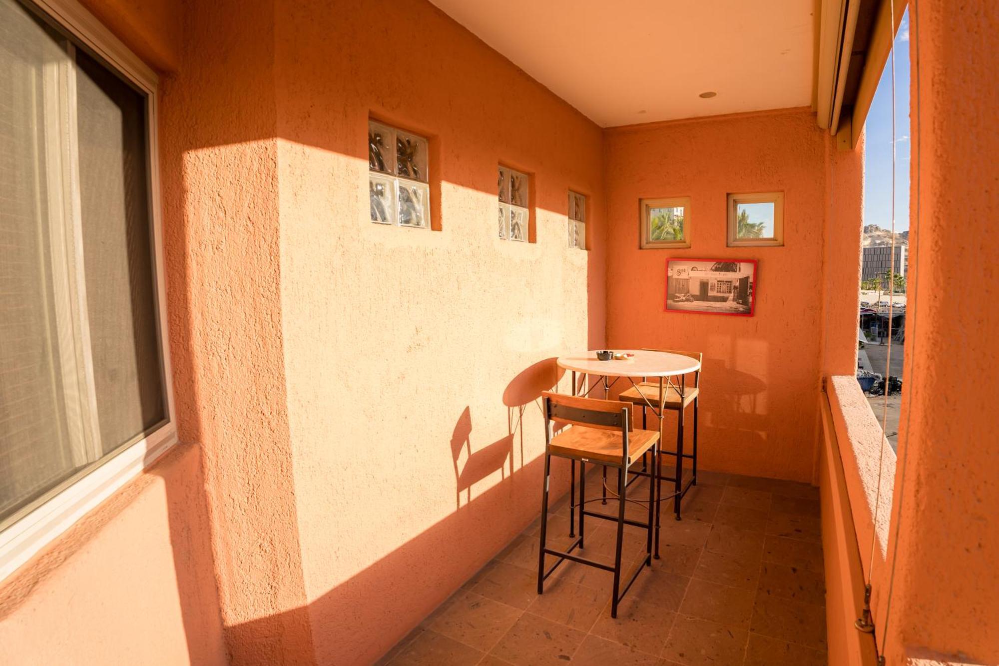 Beachside Bliss Studio, Walk To The Marina And