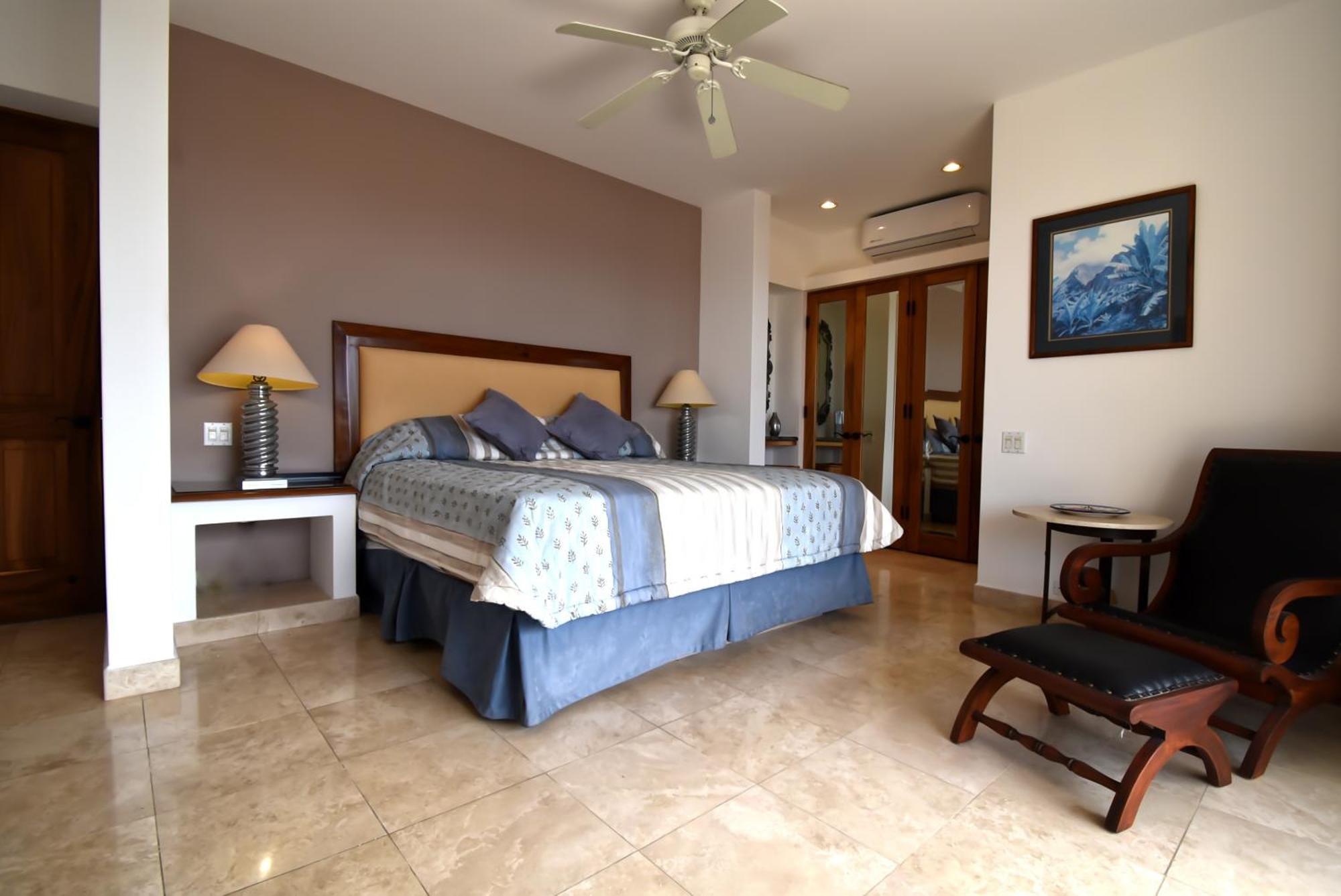 Villa Casa Struthers, Luxury Villa, Access