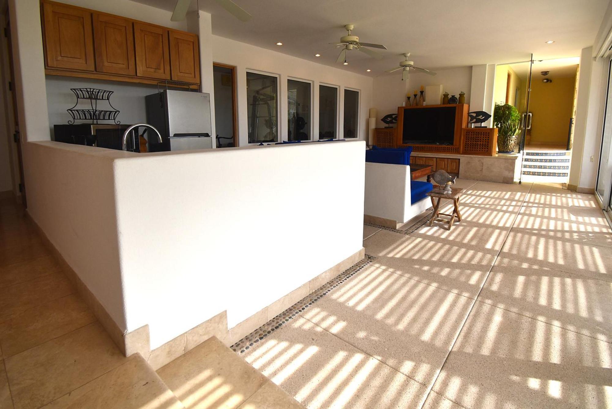 Casa Struthers, Luxury Villa, Access