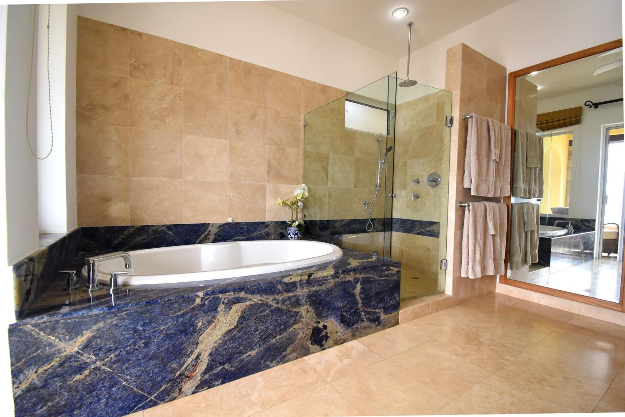 Casa Struthers, Luxury Villa, Access Villa *