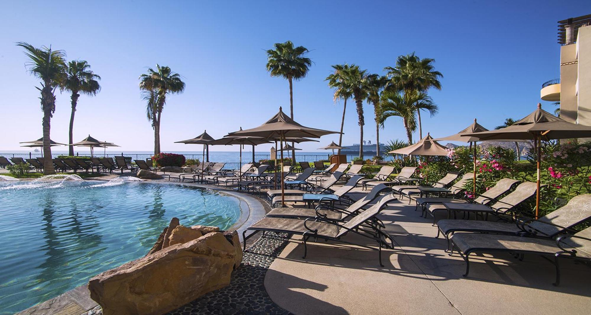 Cabo La Hotel