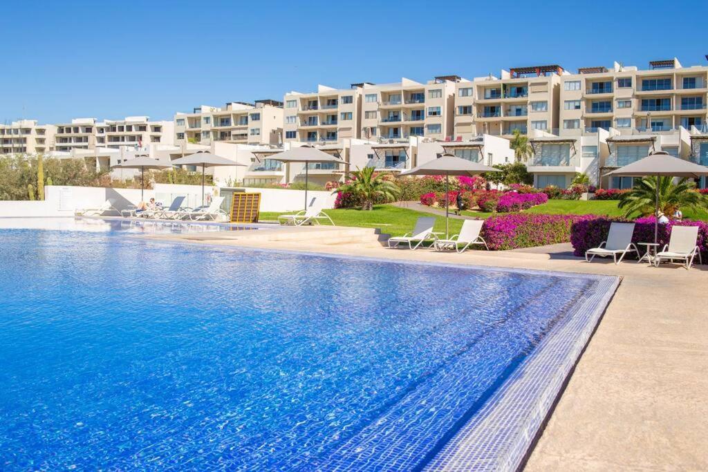 Coral At Vista Vela 1