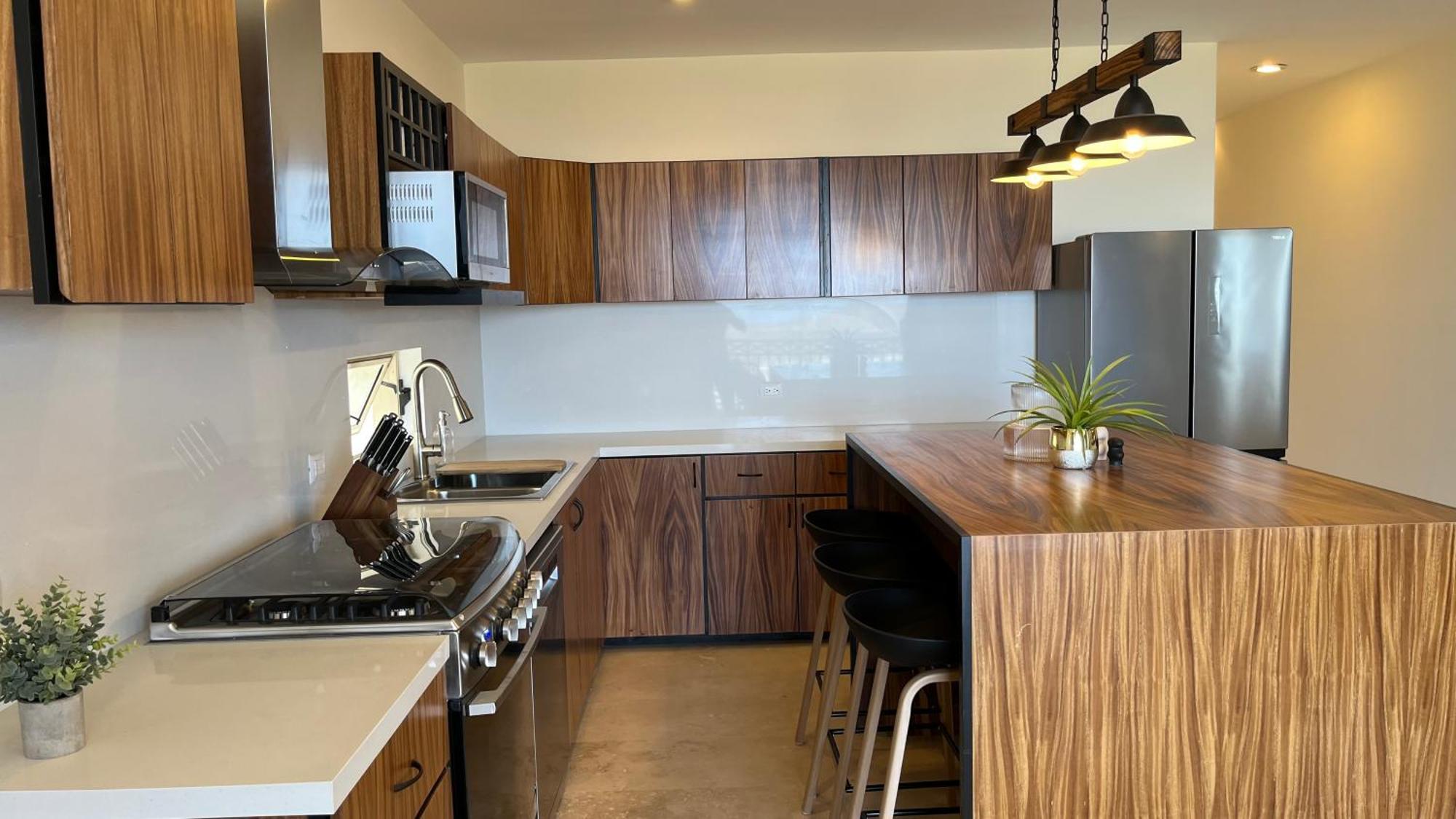 Beautyful And Stuning 3bd Apartment *