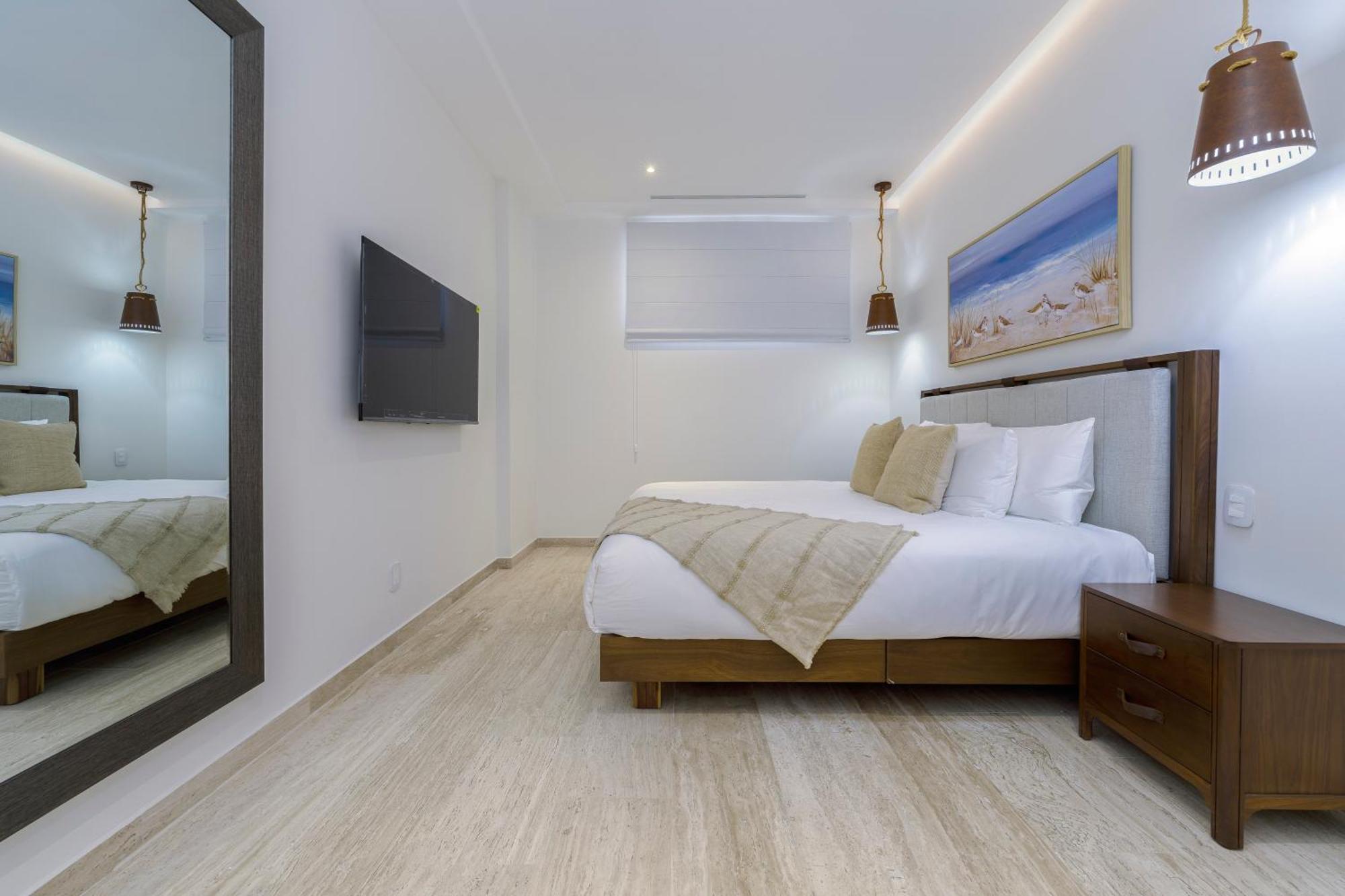 Mistiq Cabos