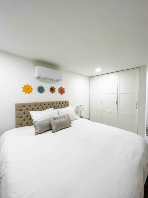 Apartamento Amazing Location 1-bdrm Lrg Balcony W-pool Lily