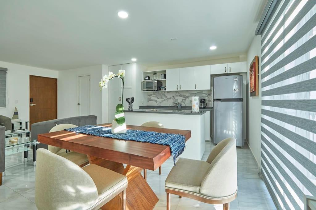 Spacious 1-bdrm In Heart Of Cabo! *