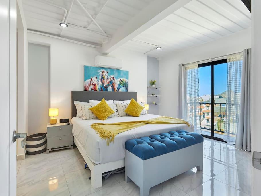 Luxurious Sol Marino Apartment *