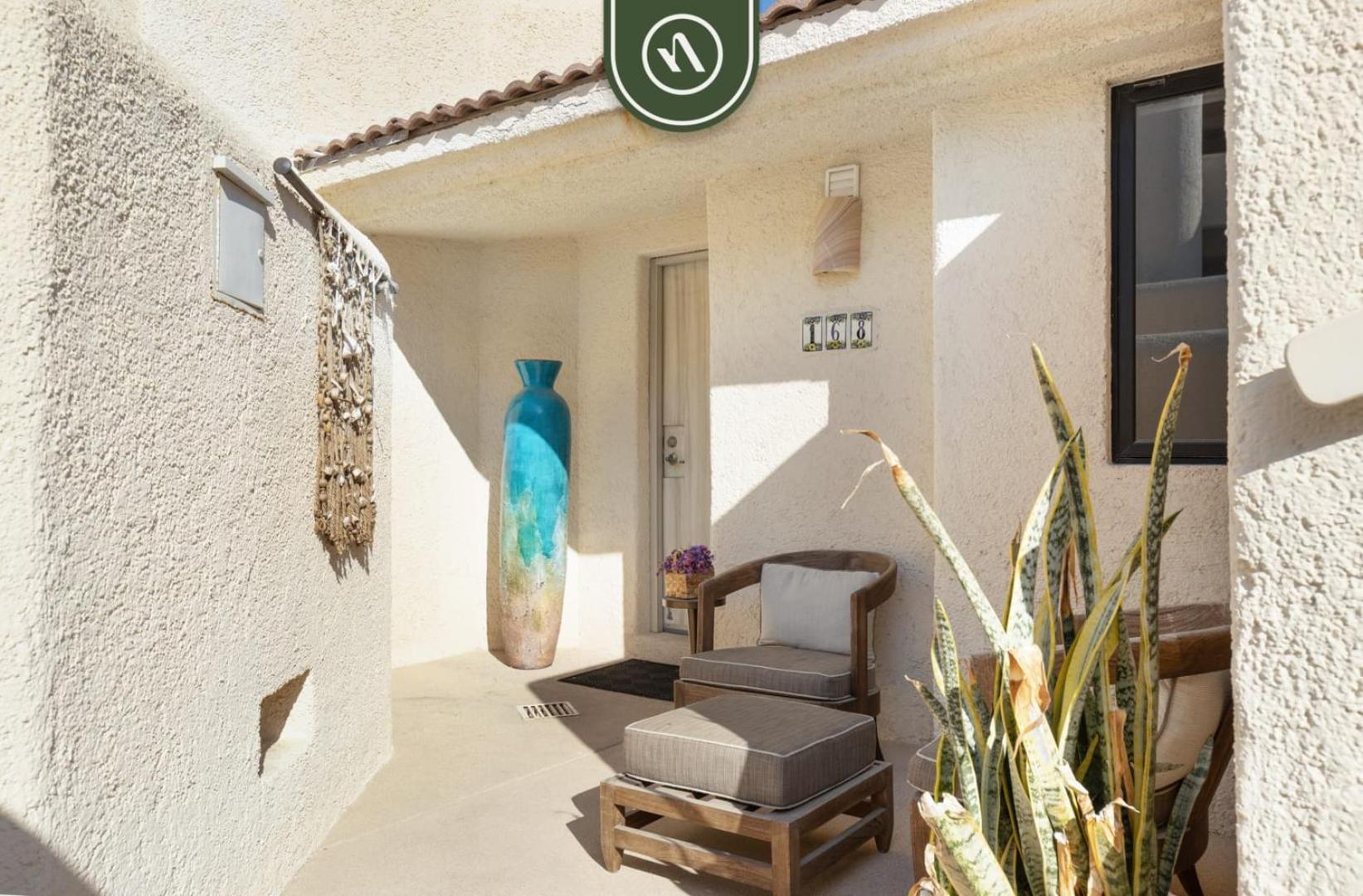 Fully Renovated 3 Bedroom - Oceanfront - Pool Apartment Cabo San Lucas