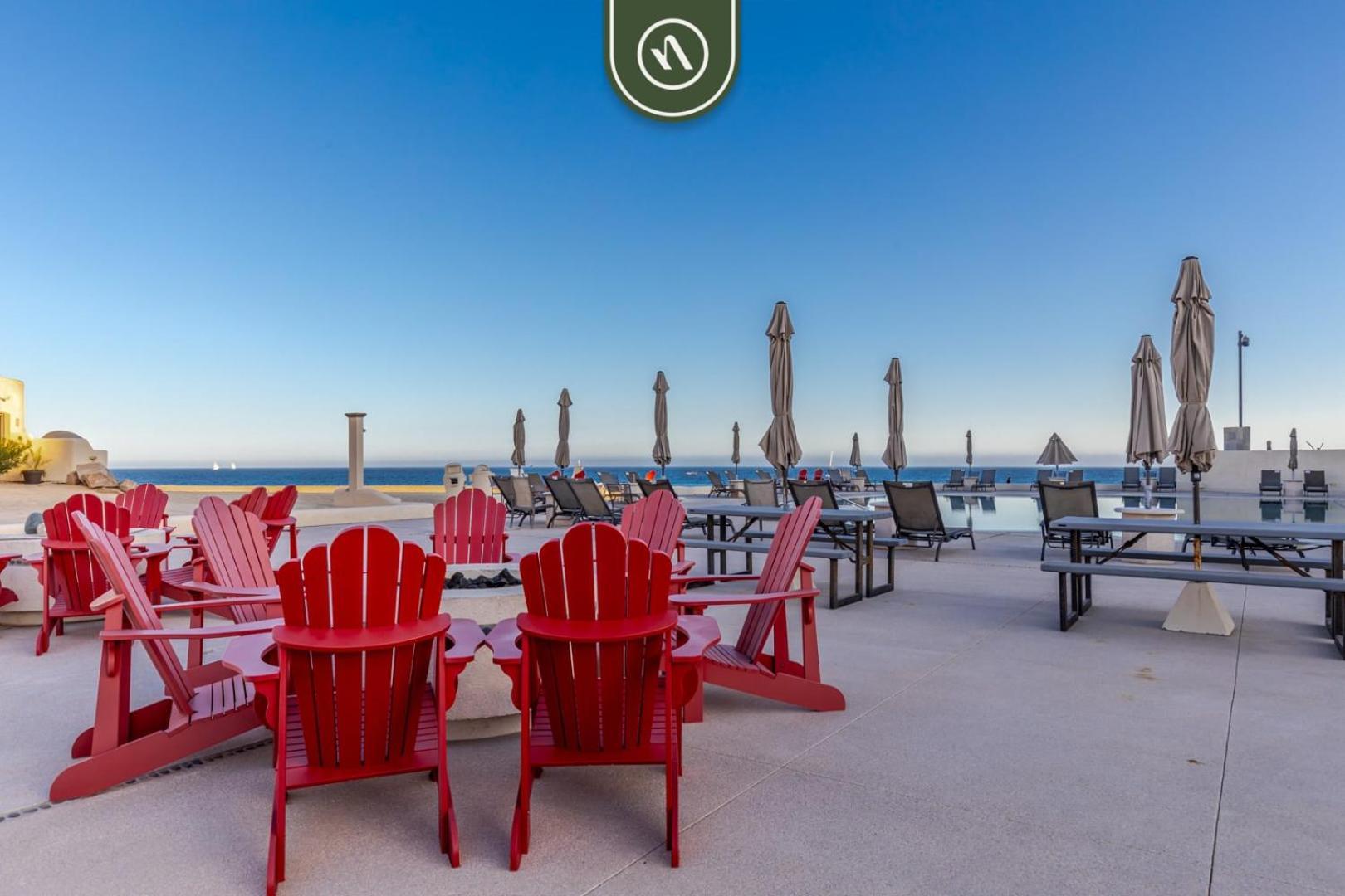 Oceanfront With Private Balcony - Pool Cabo San Lucas