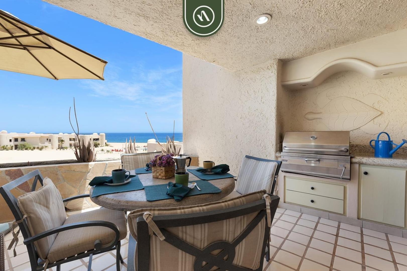Oceanfront With Private Balcony - Pool * Cabo San Lucas