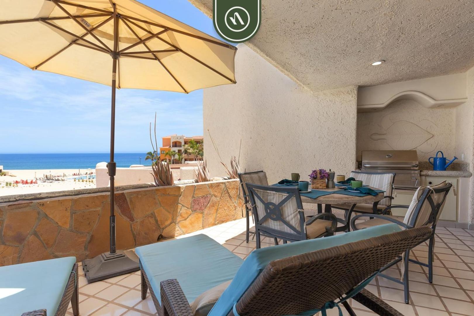 Oceanfront With Private Balcony - Pool
